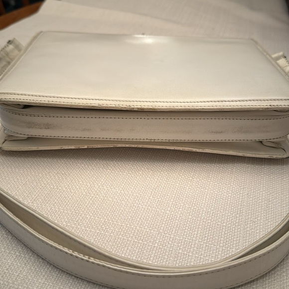 Gucci Vintage White Purse Handbag - Picture 8 of 17